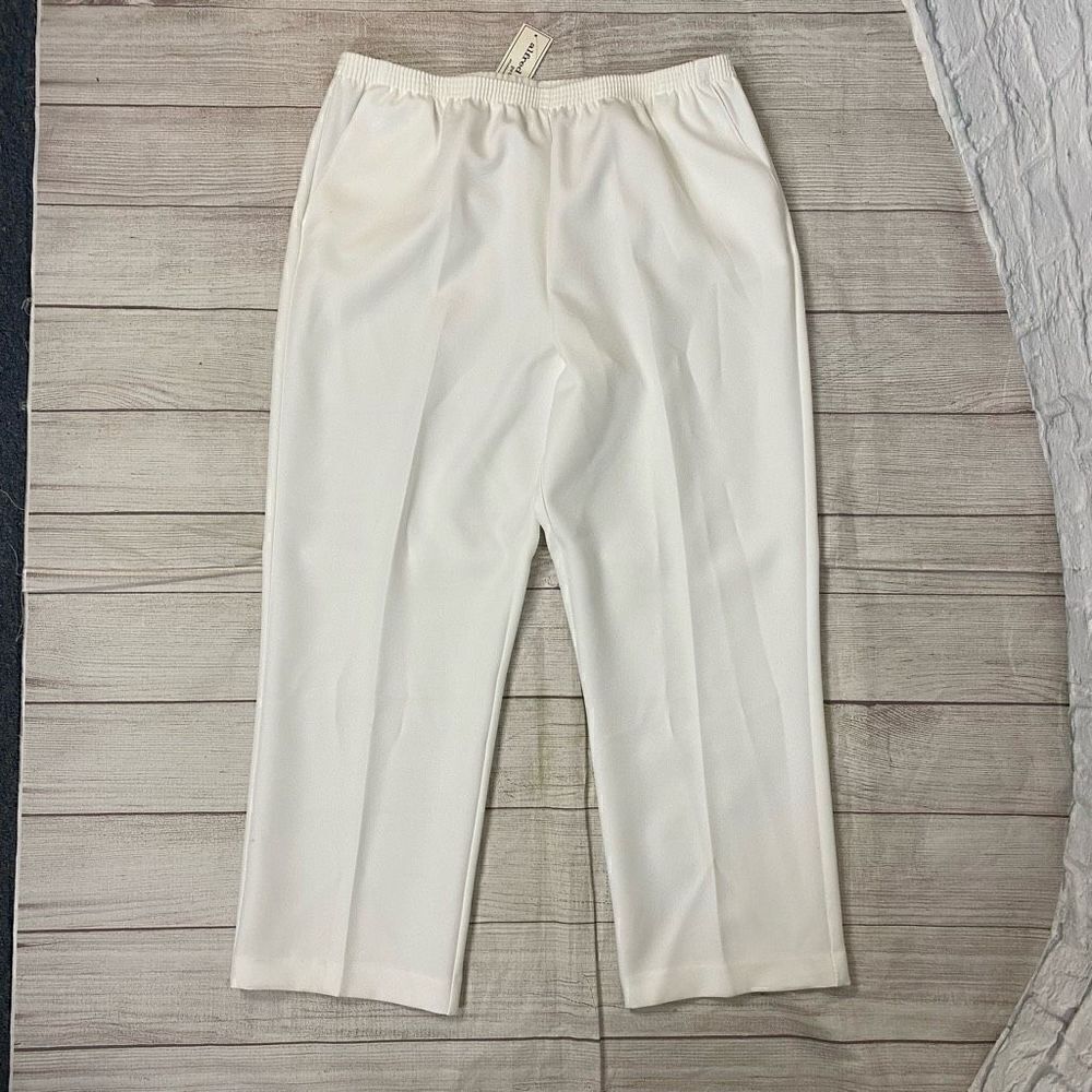 Alfred dunner petite women 18P pull on classic white slacks brand new